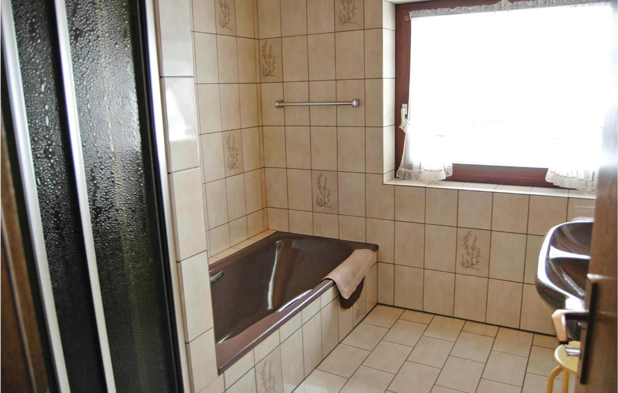 2 Bedroom Awesome Apartment In Welschensteinach Exterior foto